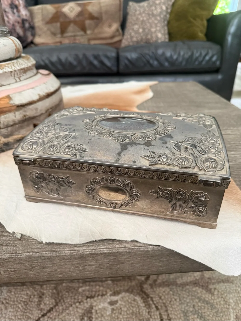 Vintage Godinger Silver Plated Floral Embossed Jewelry Box/Chest